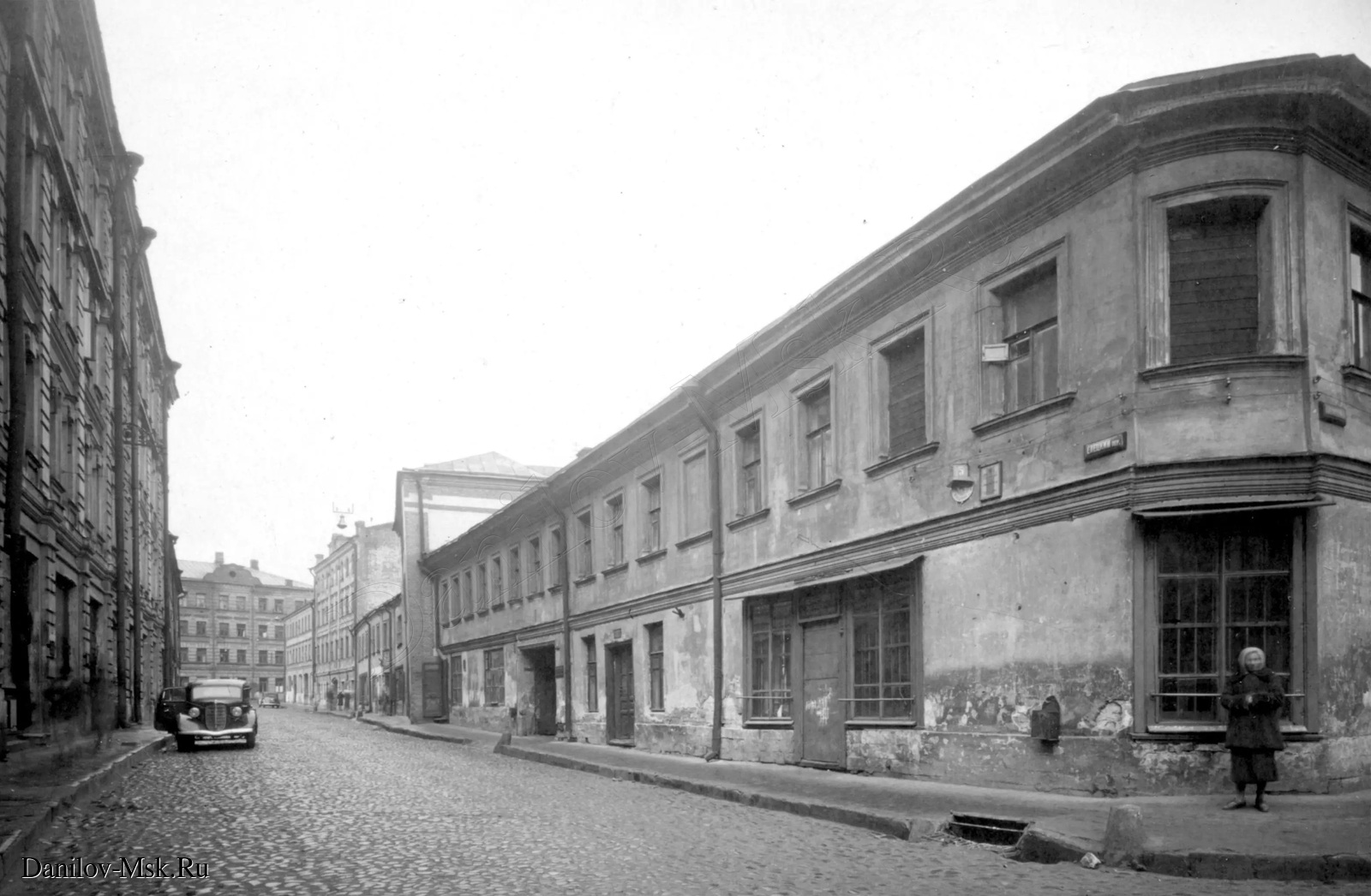 1940-41. Зарядье. Снесенный Елецкий переулок у пересечением с Максимовским